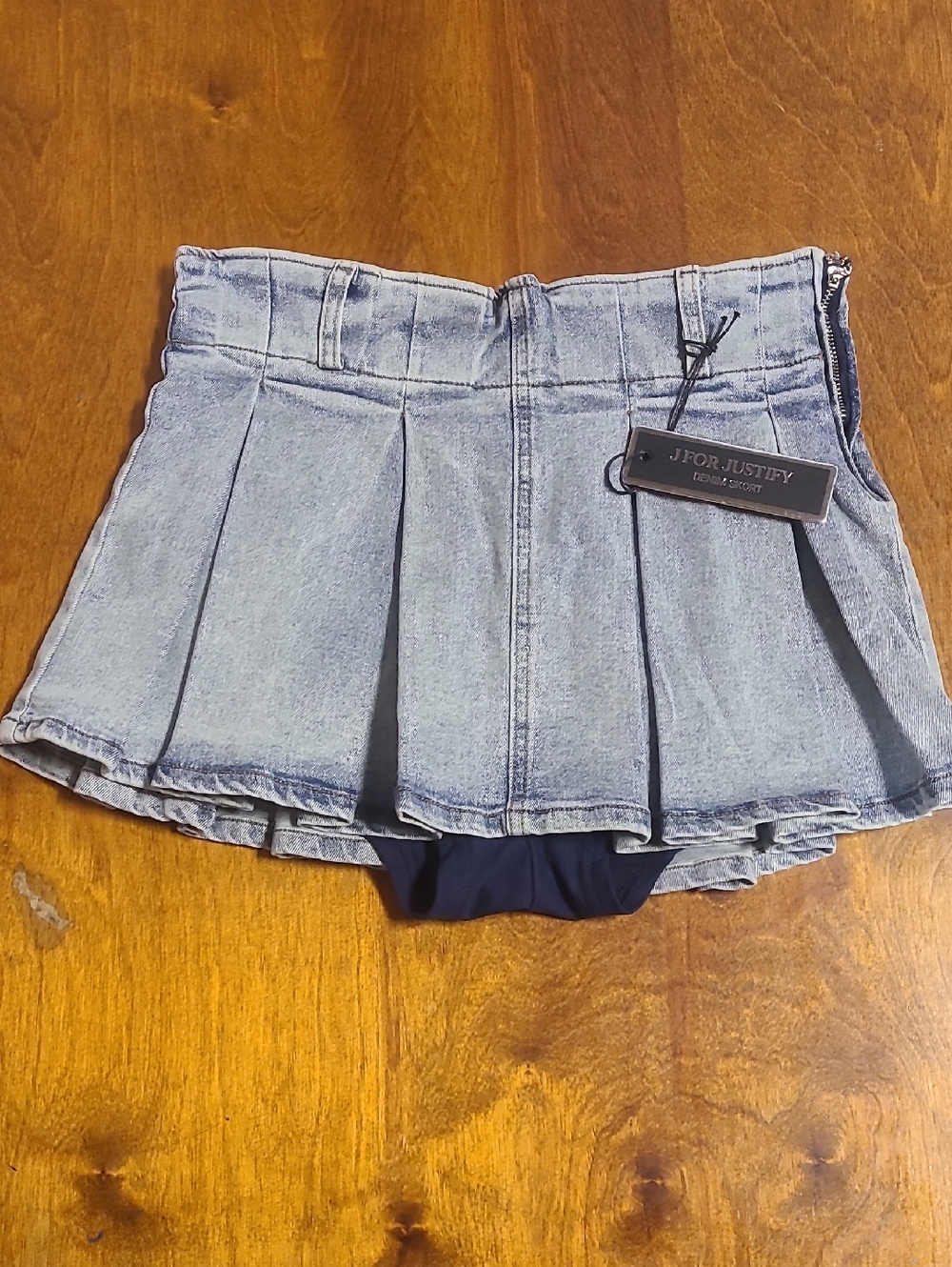 NWT J for Justify Light Blue Pleated Denim Mini Skort